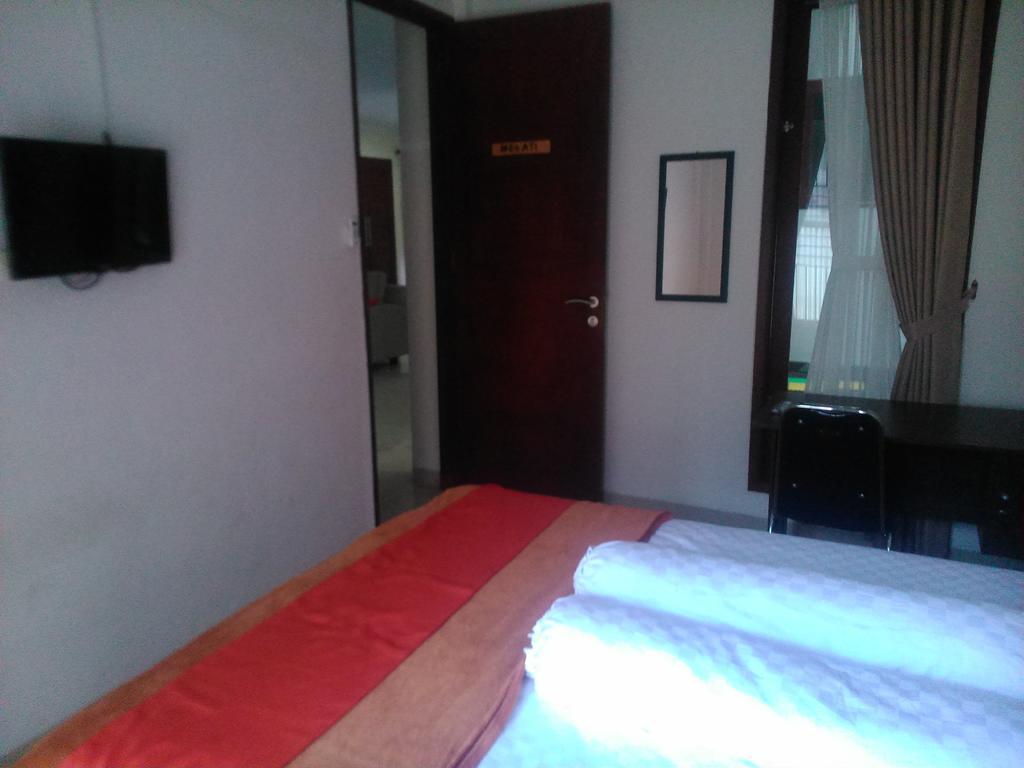 Rumah Sarwestri Hotel Bandung Quarto foto